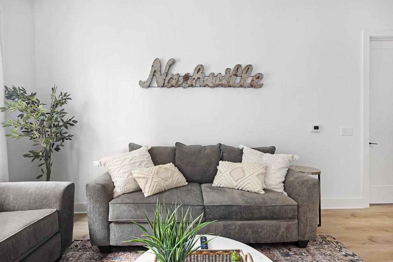 Chic On Main Apartment Nashville Exterior photo